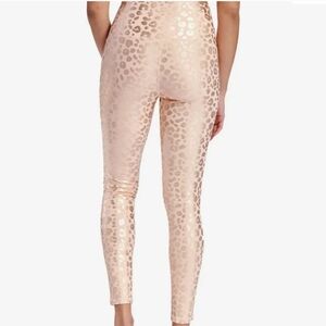 Electric Yoga Peach Metallic Leopars Print Leggings Size Small